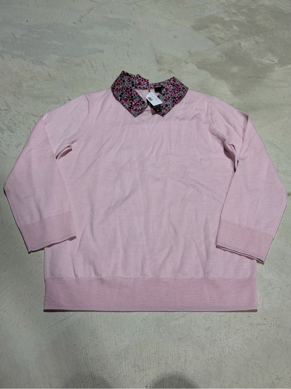 J. Crew NWT Women’s Light Pink merino wool Sweater with Floral Collar small